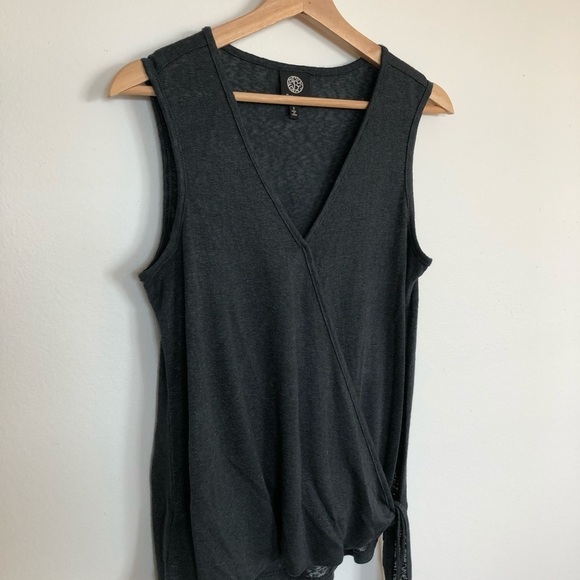 Bobeau faux wrap green tank blouse with side tie detail size small - Picture 2 of 5